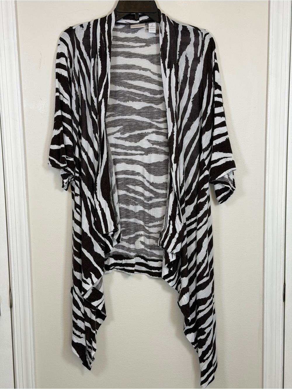 Stunning Chico’s Brown Zebra Print Open 3/4 Sleeve Cardigan Draped Boho 2 L/12